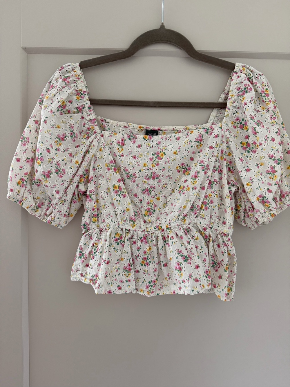 Floral Square-Neck Peplum Top - White/Pink